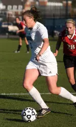 Soccer Shuts Out Akron in Regular-Season Finale Image