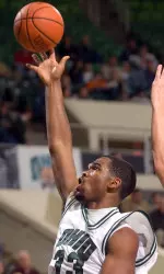 Bobcats Top St. Bonaventure for First Road Win Image