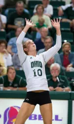 Volleyball Defeats Eastern Michigan In Five-Set Thriller Image