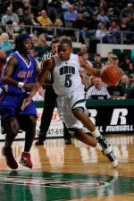 Bobcats Drill Lamar, 71-46 Image