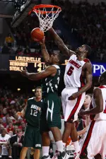 Men's Basketball Falls to Eastern Kentucky in BracketBusters Tilt Image