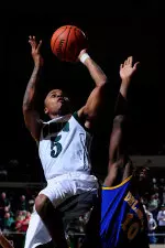 Bobcats Battle Back, Beat Santa Clara 78-72 Image