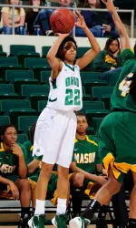 Bobcats Upend Patriots, 75-59 Image