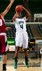Women's Basketball Edged by Massachusetts, 65-61 Image