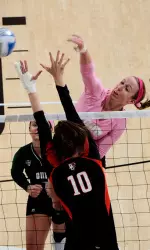 No. 20 Volleyball Clips Bowling Green, 3-0 Image