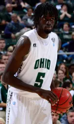 Bobcats Claw Bears, Win 76-67 Image