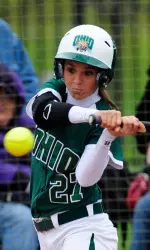 Softball Drops Tuesday Doubleheader at Eastern Kentucky Image