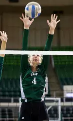 Volleyball Rolls Past EWU, 3-0, At Oregon Classic Image