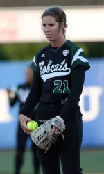 Ohio Softball Falls To No. 14/15 Kentucky In NCAA Lexington Regional Pitcher's Duel Image