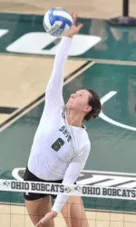 Big Nights From Salis, Bull Power @Ohio_Volleyball To Sweep Of Central Michigan Image