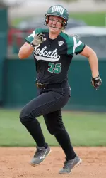 @OhioBobcatSB Grounds Flyers, 8-2 Image