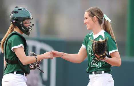 @OhioBobcatSB Splits Doubleheader With Akron Image