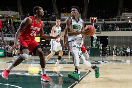 Ohio Men's Basketball Battles to 78-69 Victory Over Radford Image