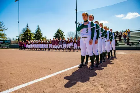 Ohio Softball Hosts Pitt in Mid-Week Matchup on Tuesday Image