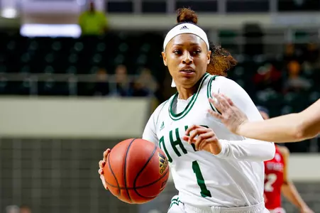 Hooks' 31 Points Pushes Ohio Women's Basketball to 81-71 Win Over Akron Image