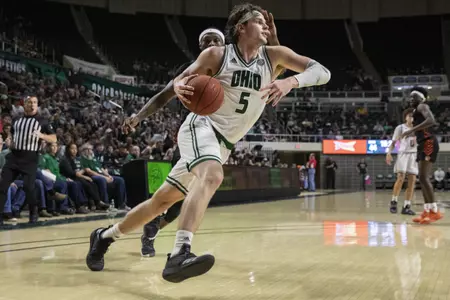 Vander Plas, Preston Post Career Nights, but Ohio Men's Basketball Falls to Buffalo on the Road Image