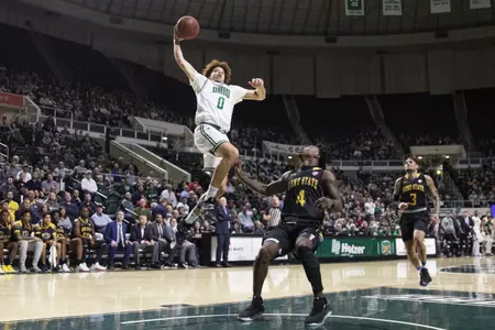 Ohio Men's Basketball Grinds Its Way to 76-69 Senior Night Victory Over Kent State Image