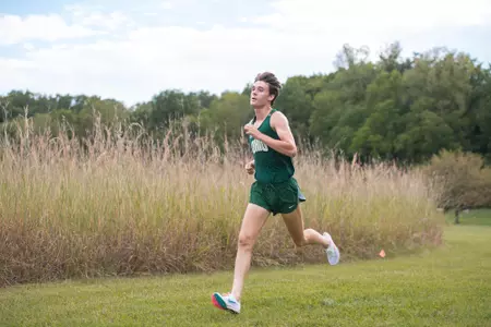 Josh Park runs for Ohio