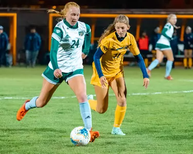 prigge runs up field