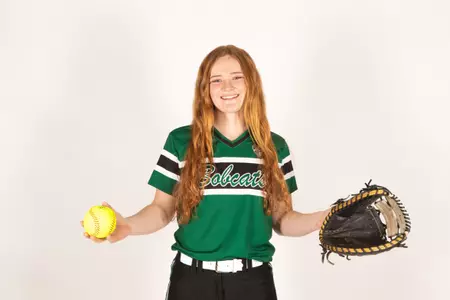 Ohio Softball Sweeps UNCW in Saturday Doubleheader Image
