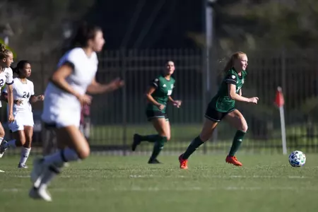 ohio soccer player runs up field