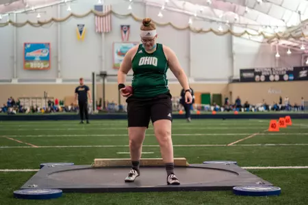 Autumn prepares to throw