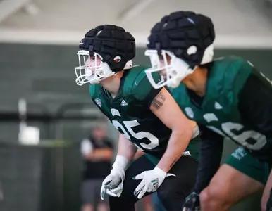 Two defensive players for Ohio
