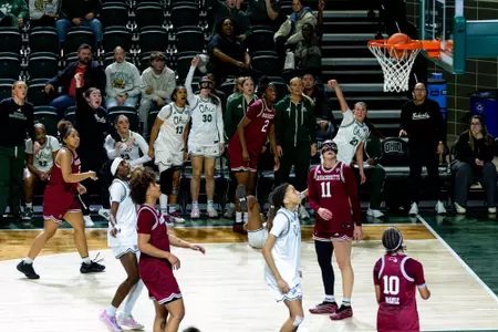 wbb-umass