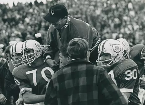 Bill Hess Player Huddle