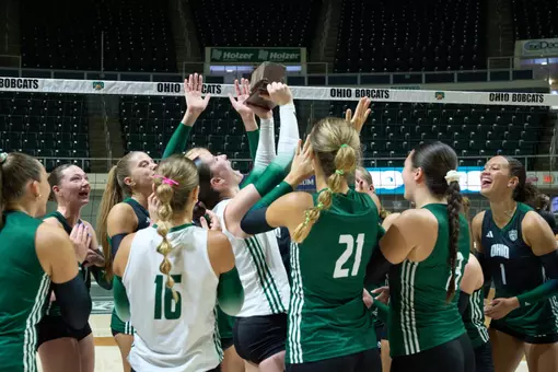 vb_bobcatinvite_champs