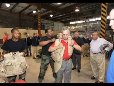 Slideshow of Jim Tressel on Coaches Tour of Middle East to visit U.S. Troops (June 8)
