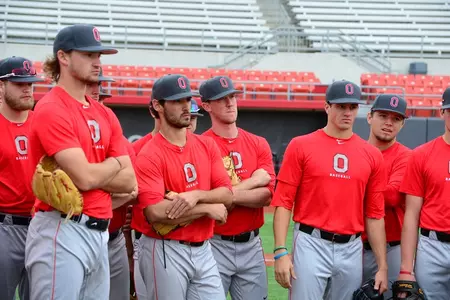 Ohio State Edged by Iowa Sunday, 2-1