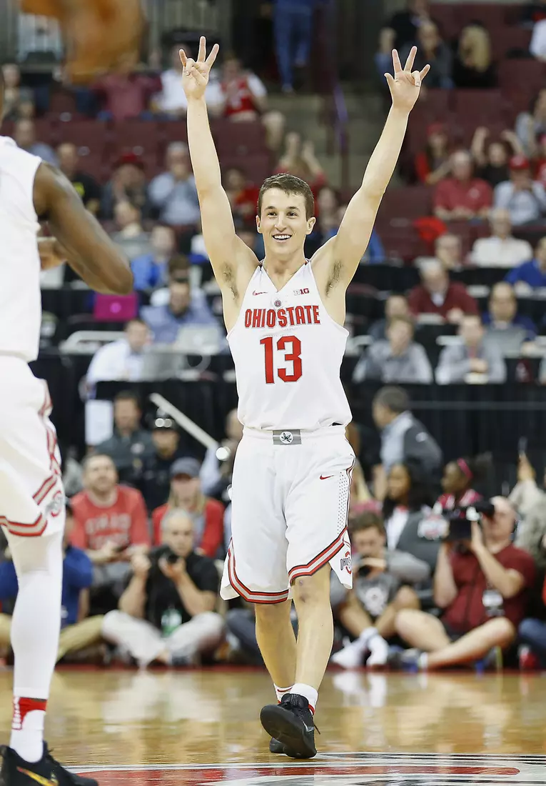 Five Buckeyes Earn Degrees Sunday