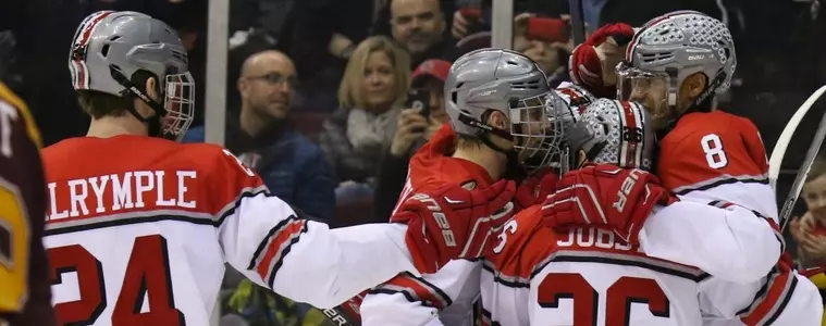 Men’s Hockey 8 & 4 Game Plans On Sale Now!