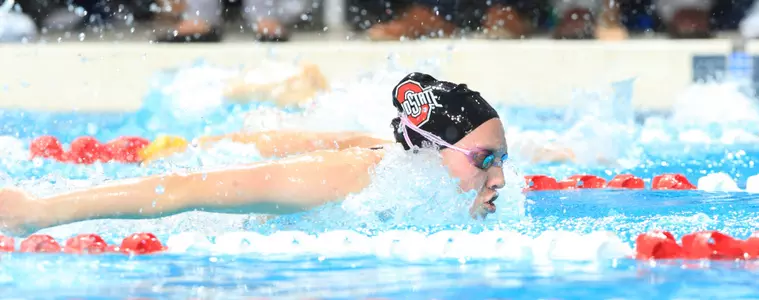 Bailey Wins 400IM Title