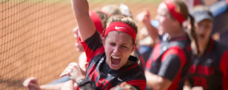 Extra-Inning Rallies Gives Buckeyes Two Wins