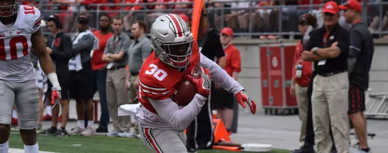 Gray Tops Scarlet, 37-14, in Spring Game