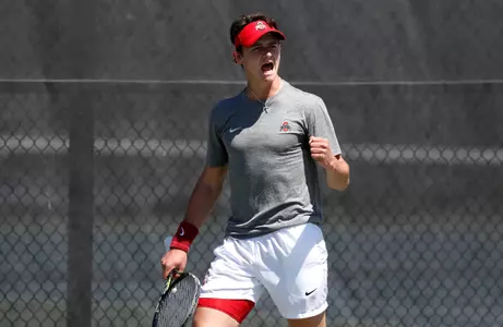 Wolf Upends World No. 85