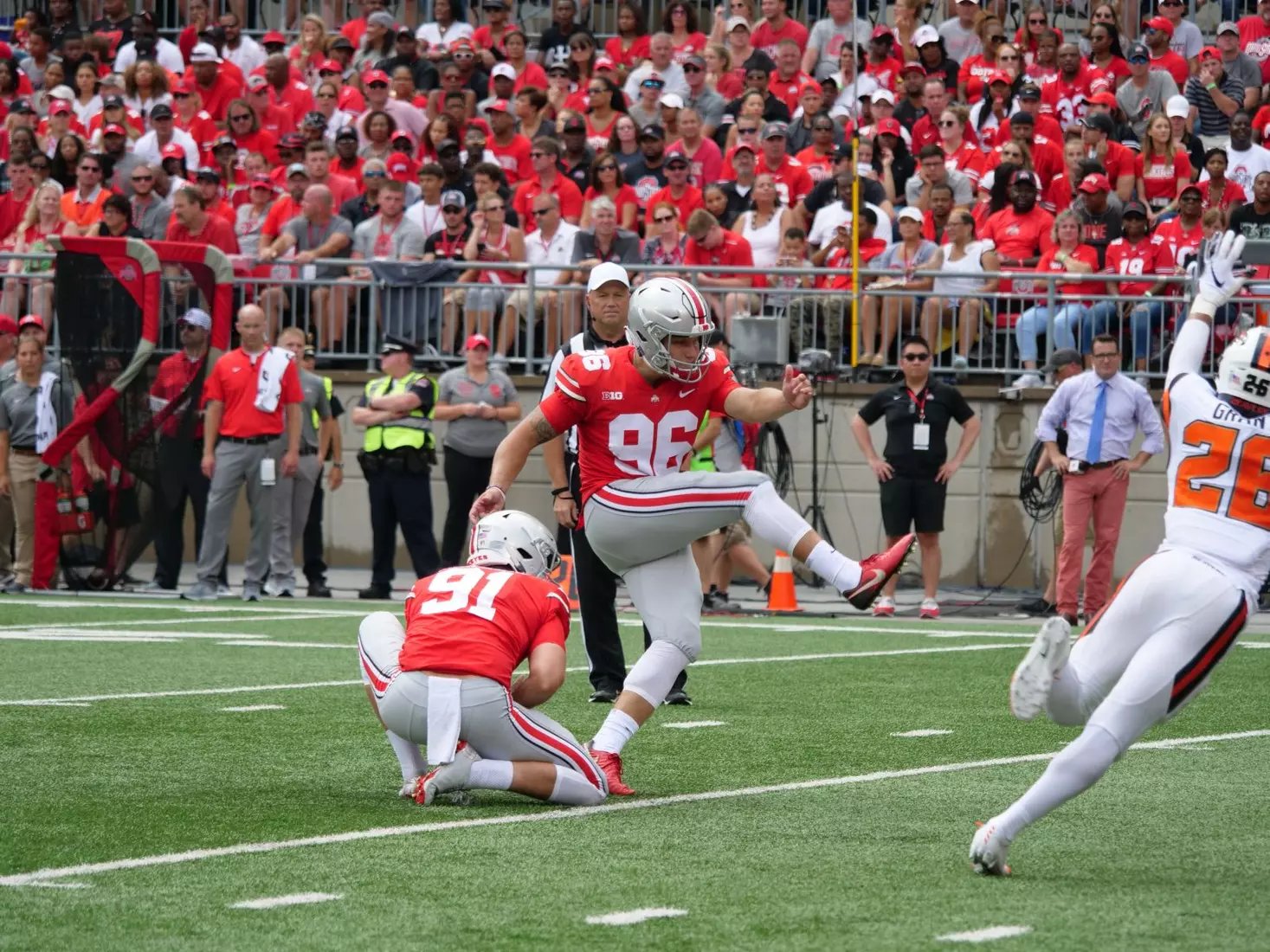 Ohio State Opens Season with Impressive Offensive Display, Downing Oregon State, 77-31