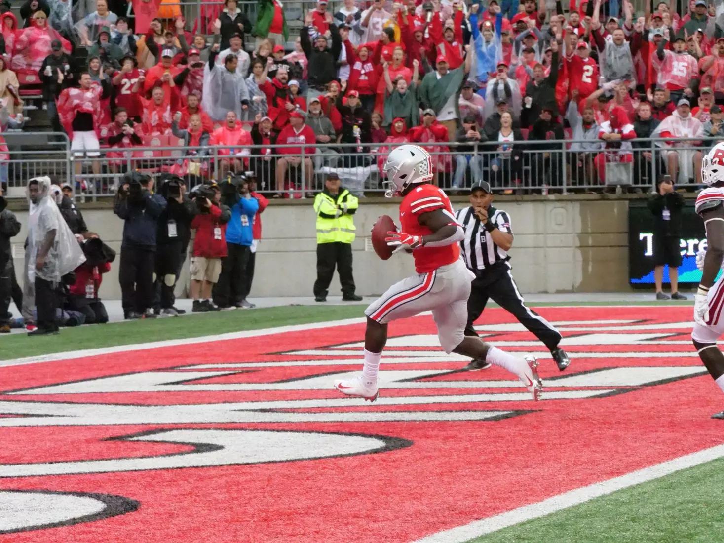 No. 4 Buckeyes Roll Rutgers, 52-3