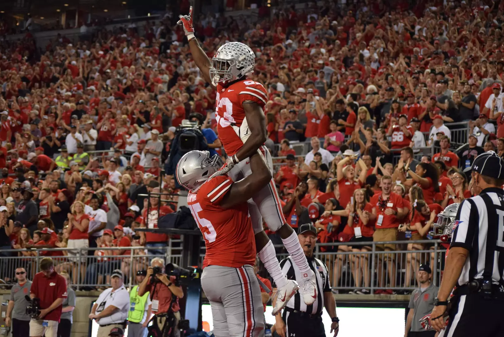Buckeyes Pull Away From Hoosiers 49-26 on Homecoming