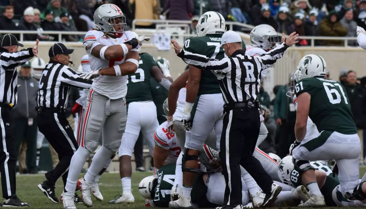 Buckeyes Out-muscle Michigan State in Second Half