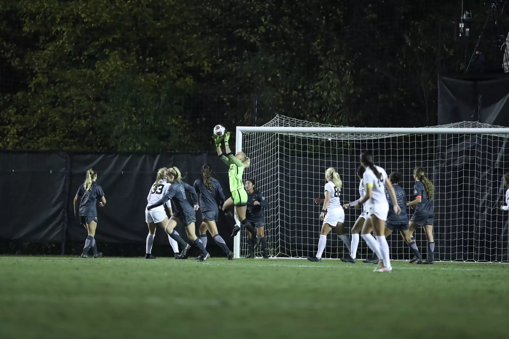 Izzy Rodriguez, Devon Kerr Earn All-North Region Honors