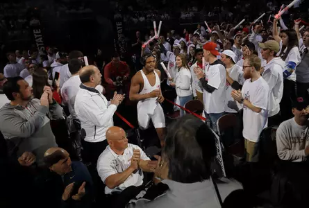 @wrestlingbucks Open Season with 28-9 Victory Over Navy