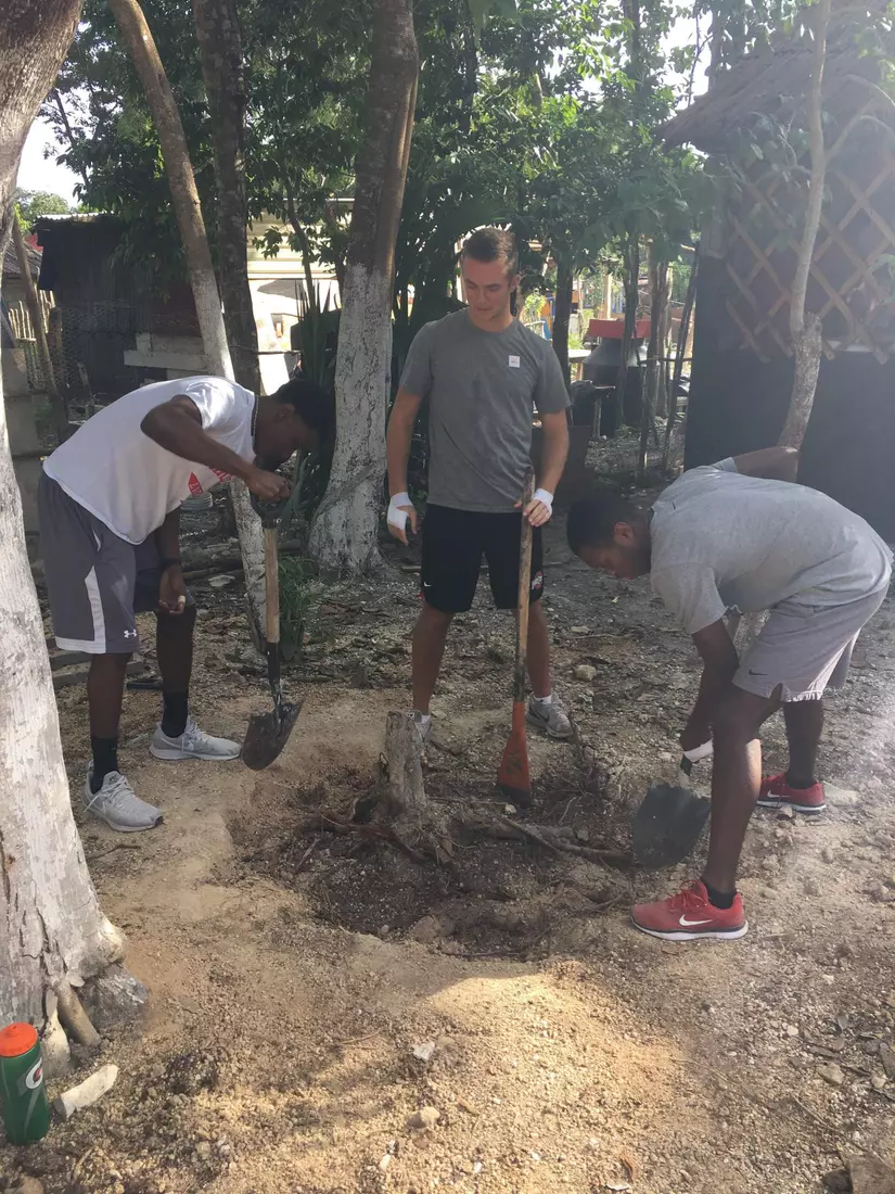 Follow our Buckeyes on Service-Learning Trip in Mexico