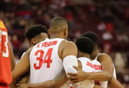 Ohio State Set to Take on No. 5 Michigan Tuesday in Ann Arbor
