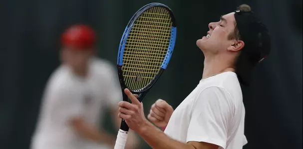 No. 1 Ohio State drops match against No. 4 Texas, 1-4