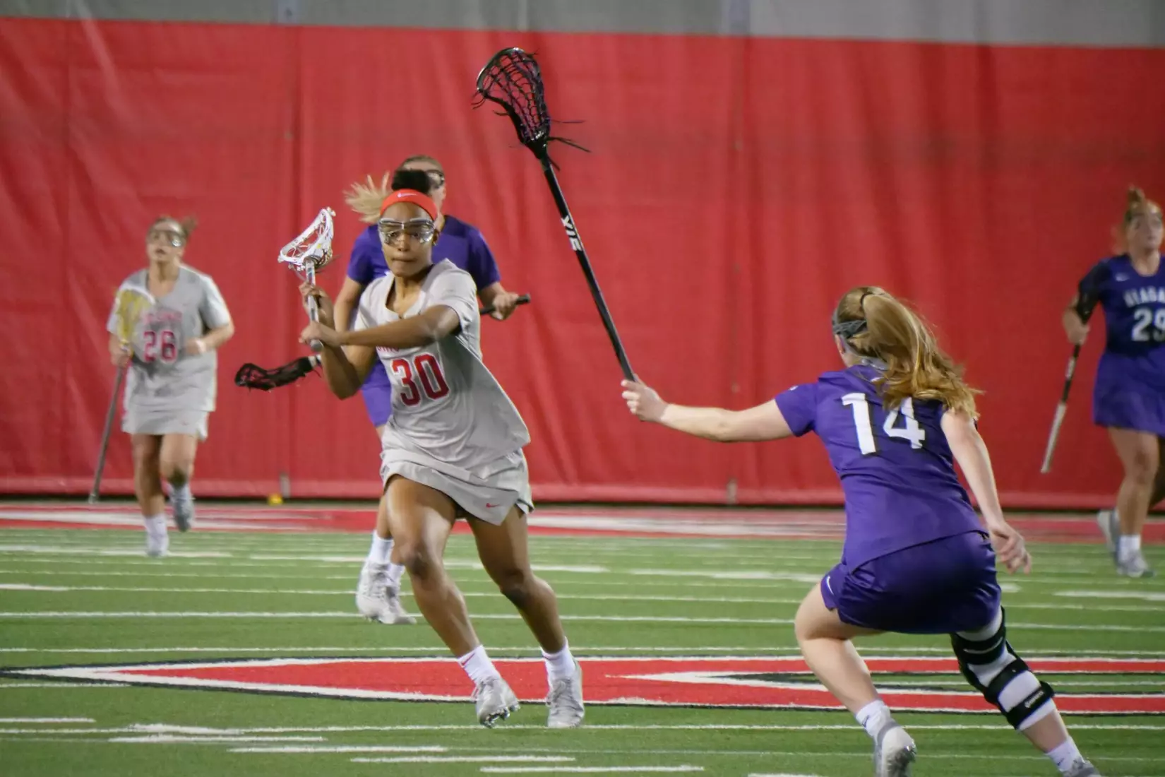 Season-High 11 Assists Lifts Ohio State Over Niagara, 16-12