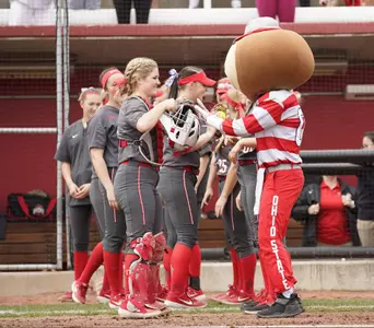 Buckeyes Host No. 21/18 Wolverines for B1G Series