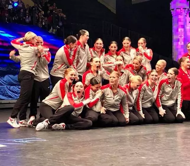 Senior Spotlight: Two Dancers End Collegiate Careers